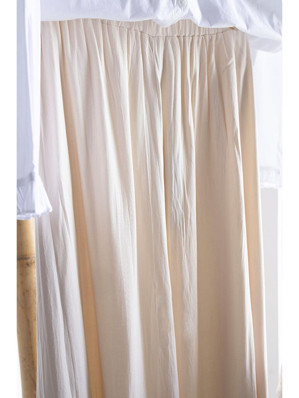 Ekru-Kraşlı Lastikli Basic Etek-7