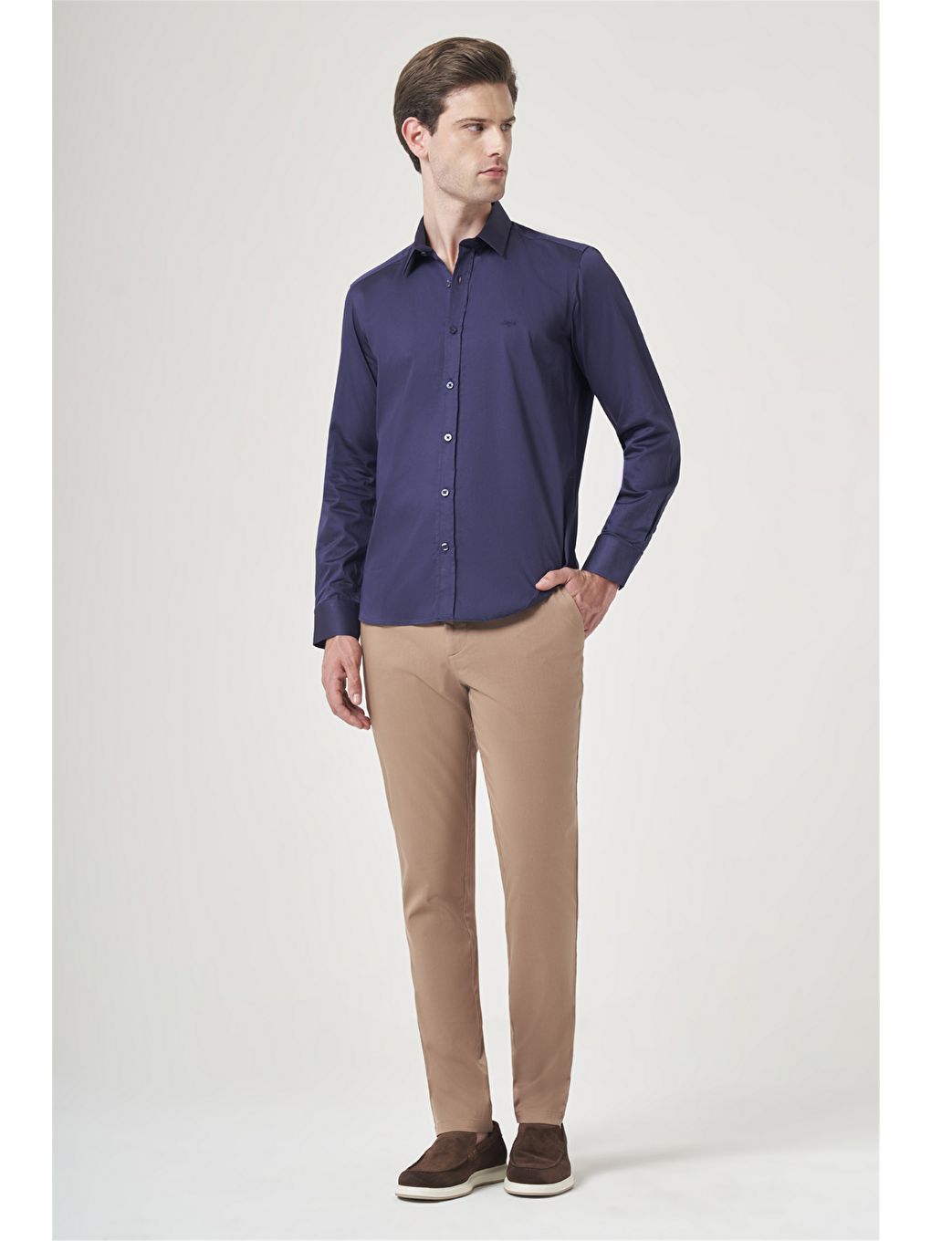 Lacivert Sert Yaka Uzun Kol Cepsiz Saten Slim Fit %100 Pamuk Gömlek 1004260424-1