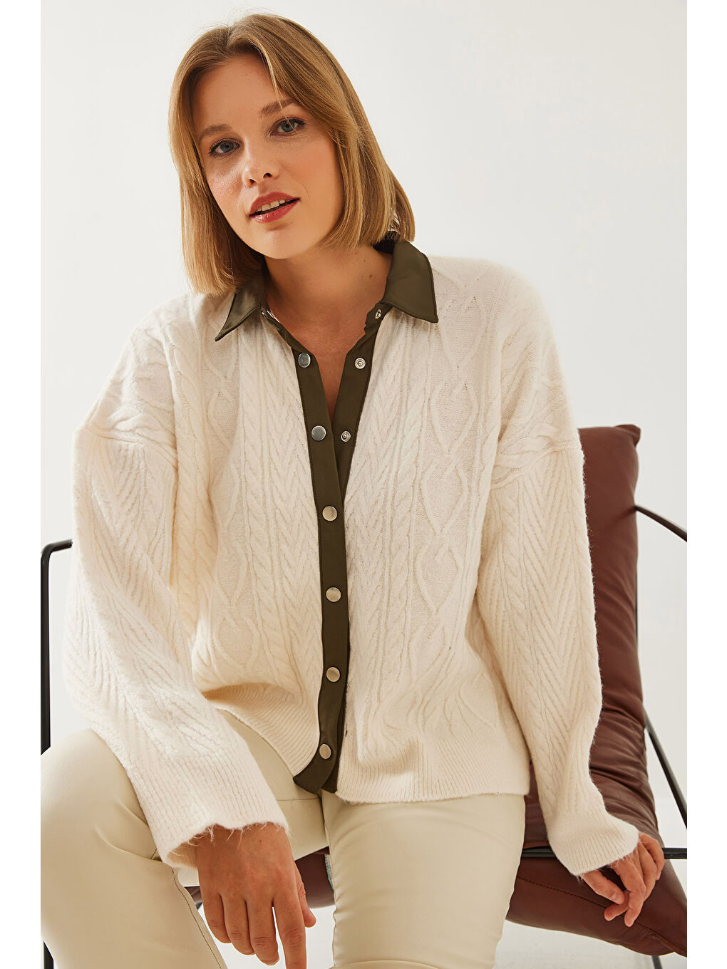 Haki Kadın Polo Yaka Hırka Th-3