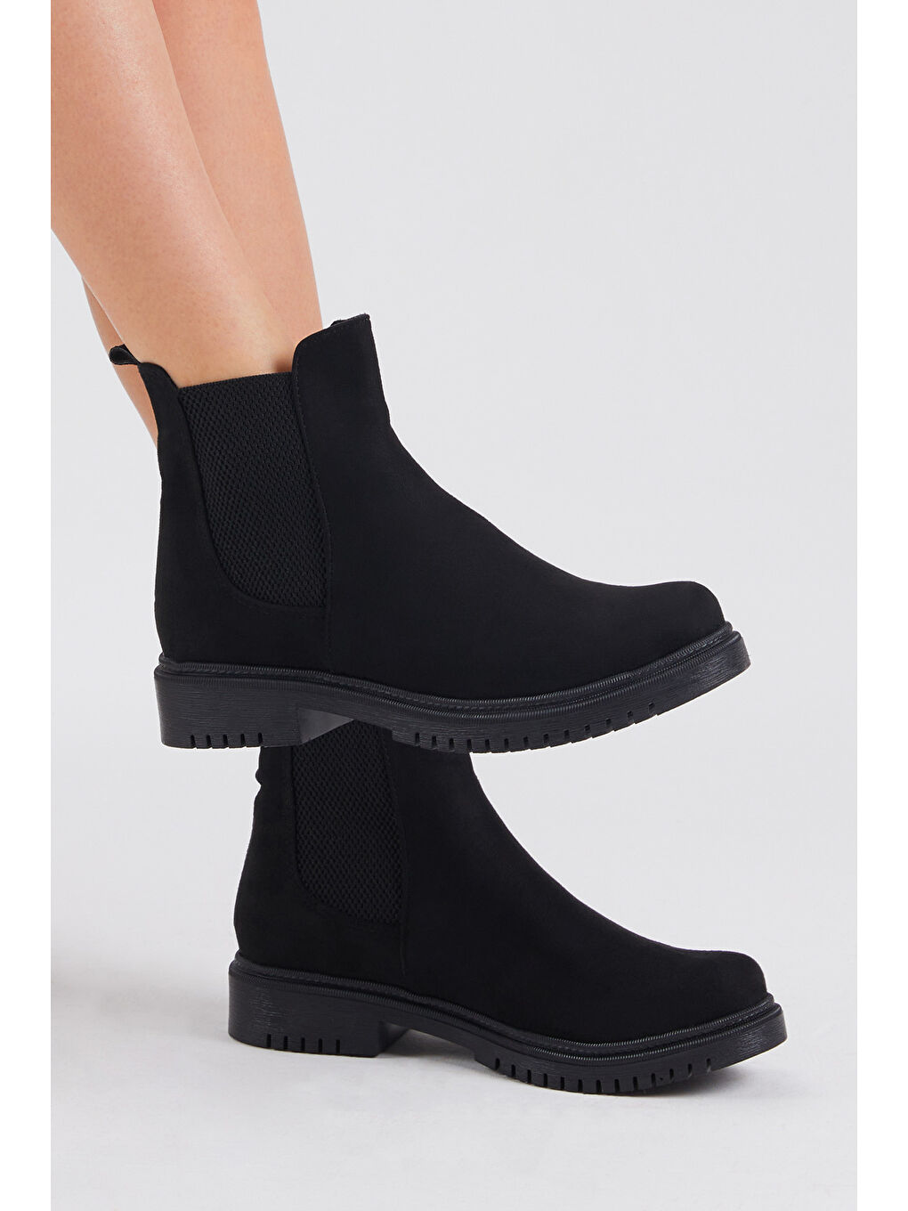 Kadın Siyah Süet Rahat Kalıp Lastikli Bot-2