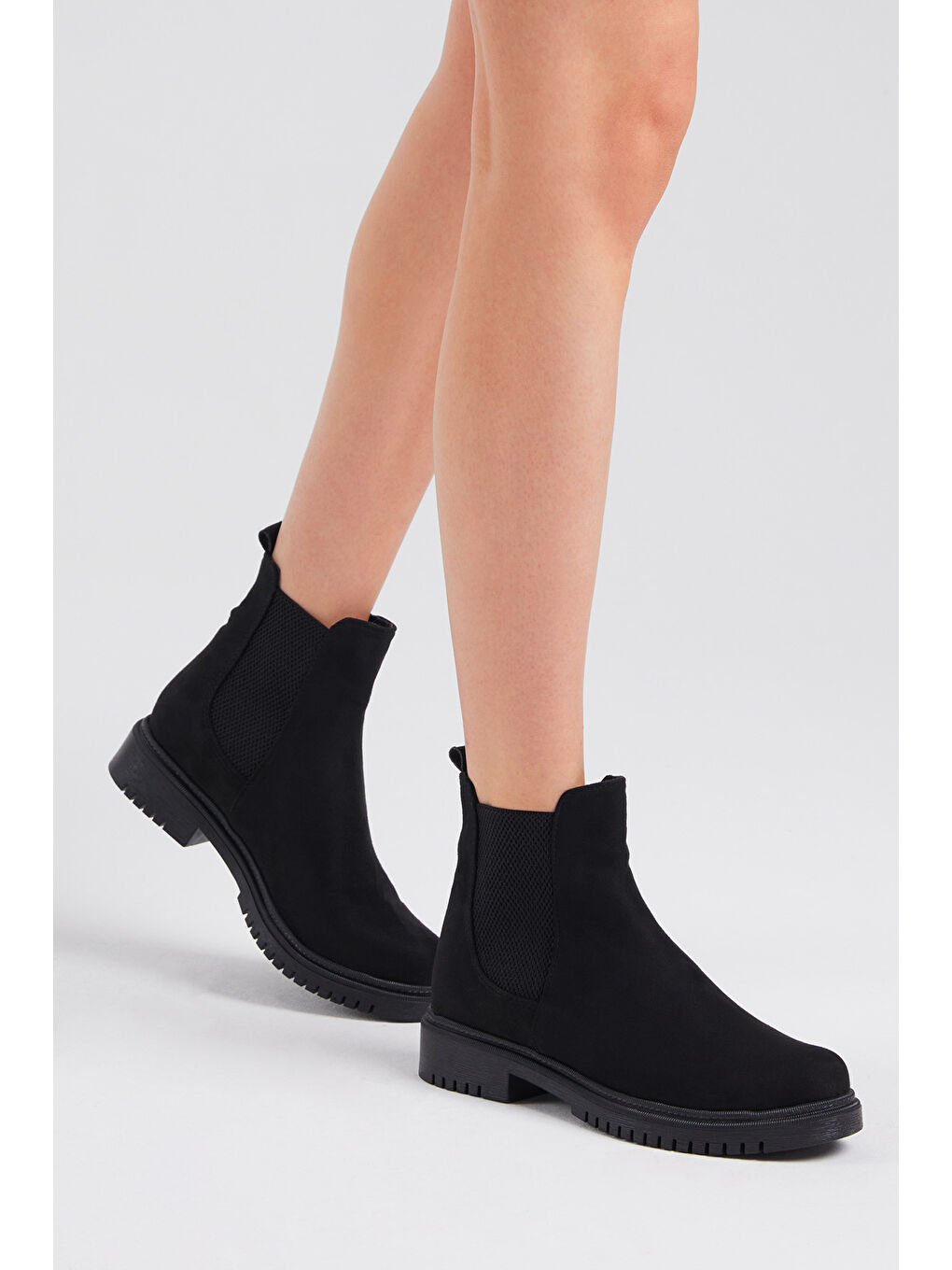 Kadın Siyah Süet Rahat Kalıp Lastikli Bot-4