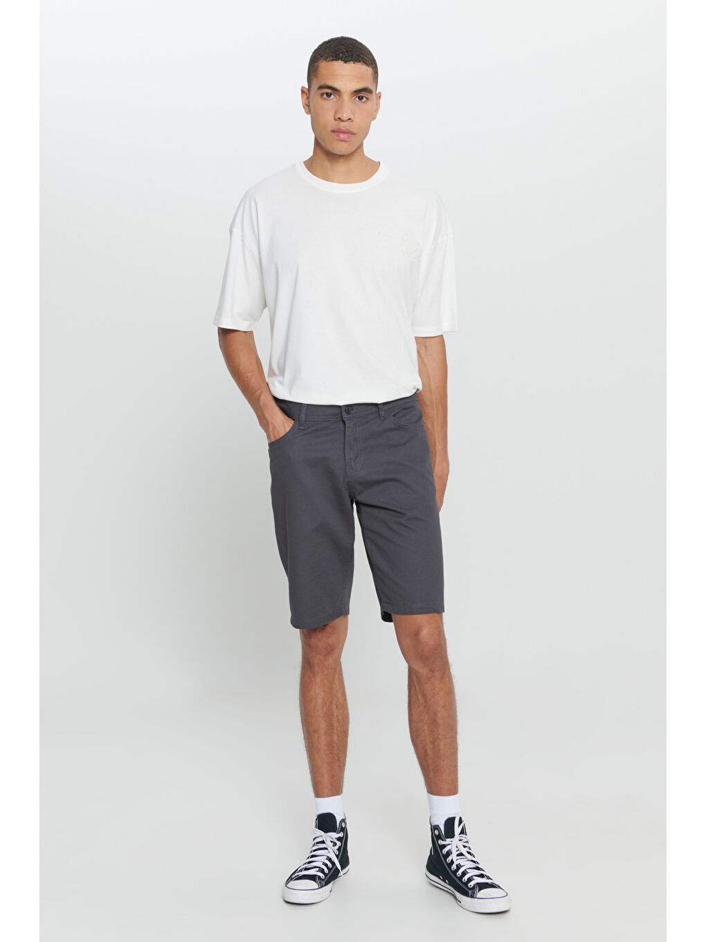 Erkek Antrasit Slim Fit Dar Kesim Armürlü %100 Pamuk Casual Chino Şort
