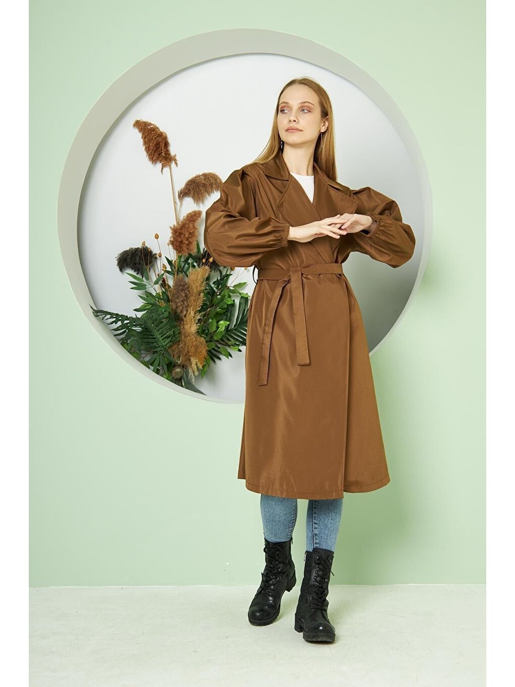 Kahverengi Kadın Belden Bağlamalı Balon Kol Trenç-2