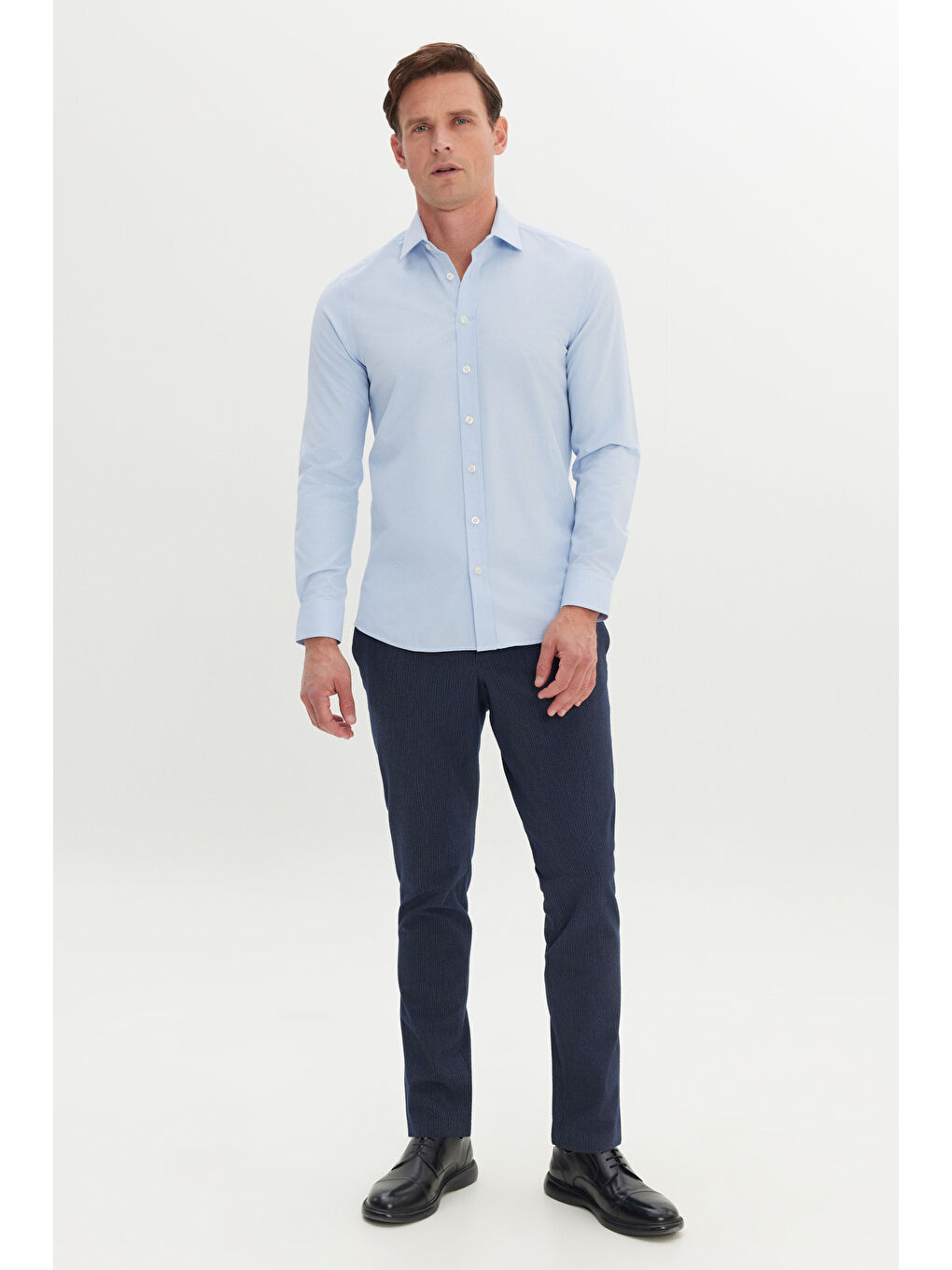 Erkek Mavi Pamuklu Slim Fit Dar Kesim Klasik Yaka Armürlü Gömlek-1