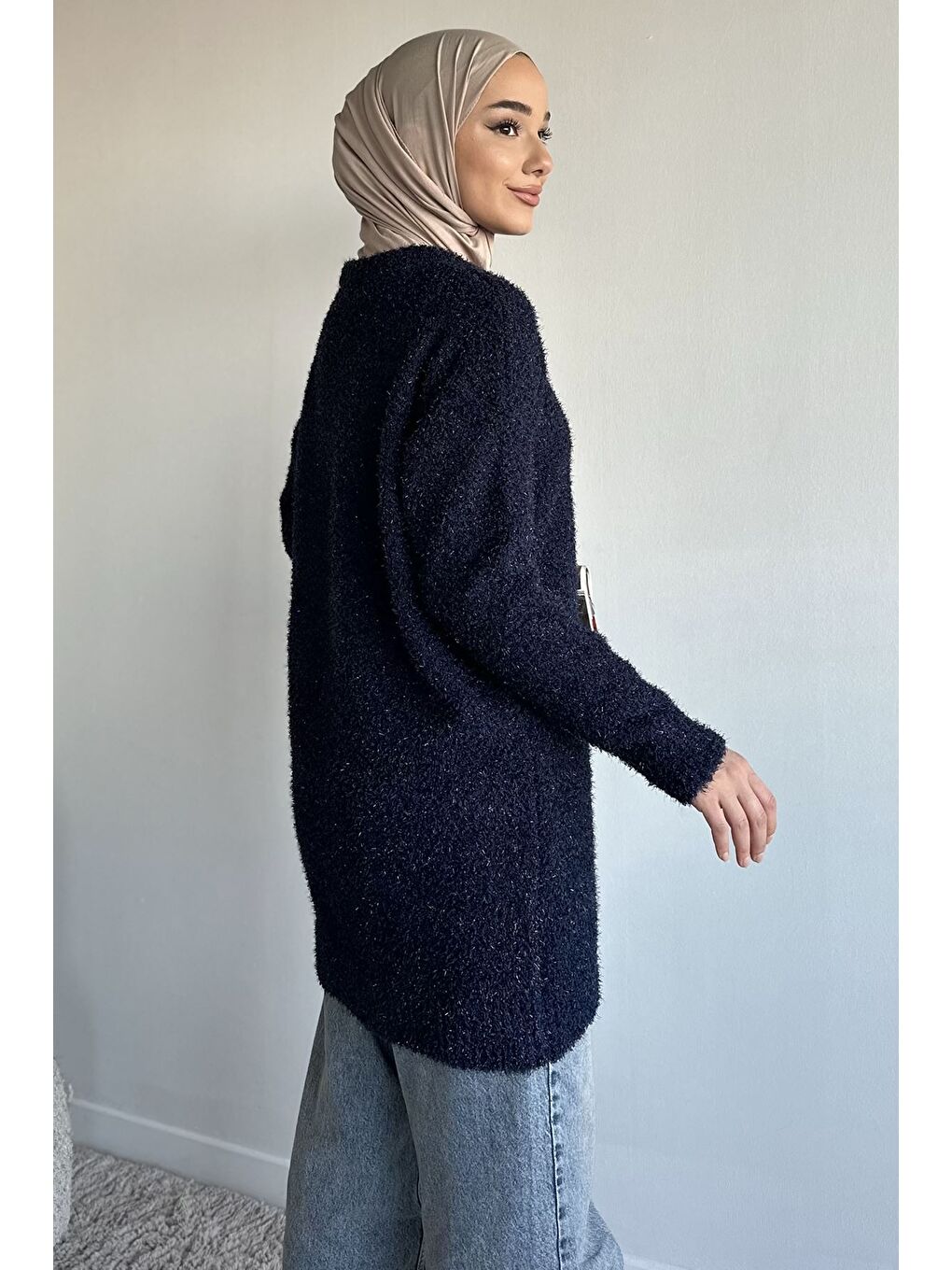 Lacivert Gülseli Simli Tesettür Triko Tunik-5