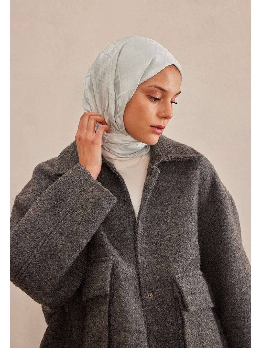 Gri Porto Jakarlı Şal Gümüş-3