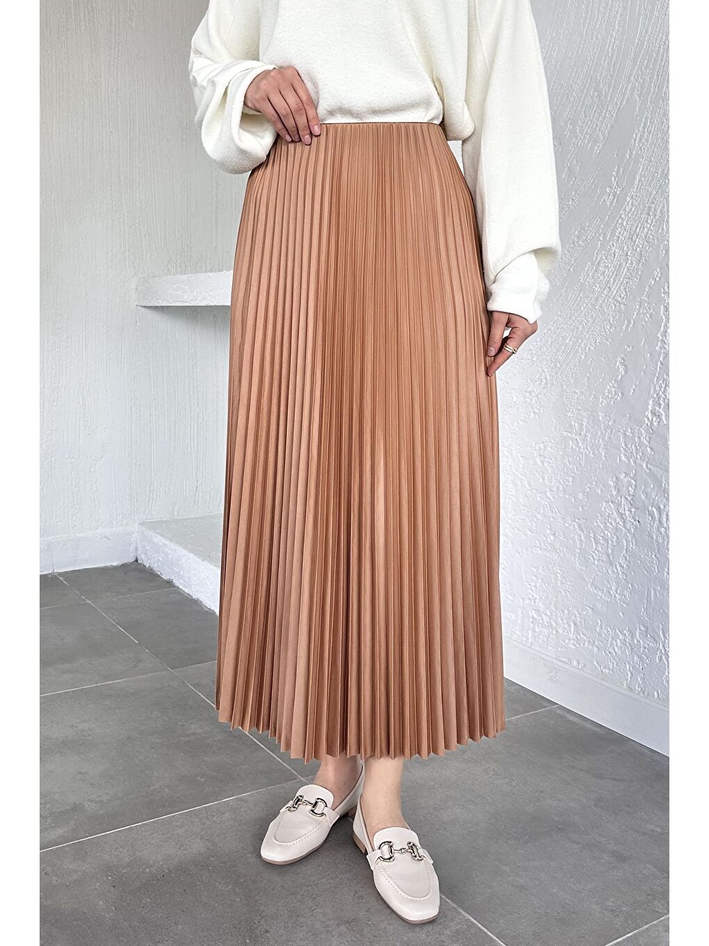 Ekru Bel Lastikli Pileli Tesettür Etek-3