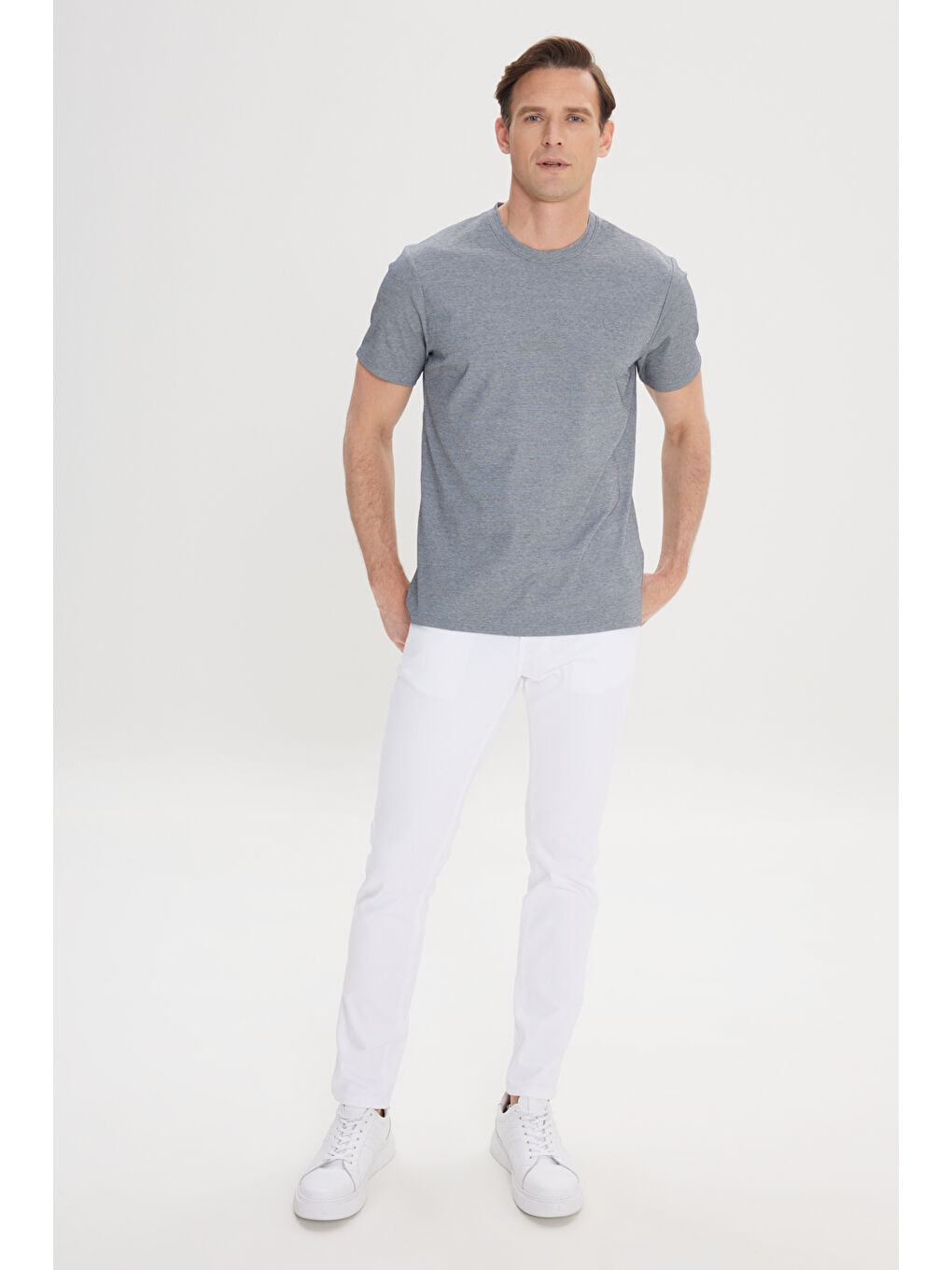 Erkek Mavi Slim Fit Dar Kesim Bisiklet Yaka Pamuklu Tişört-1