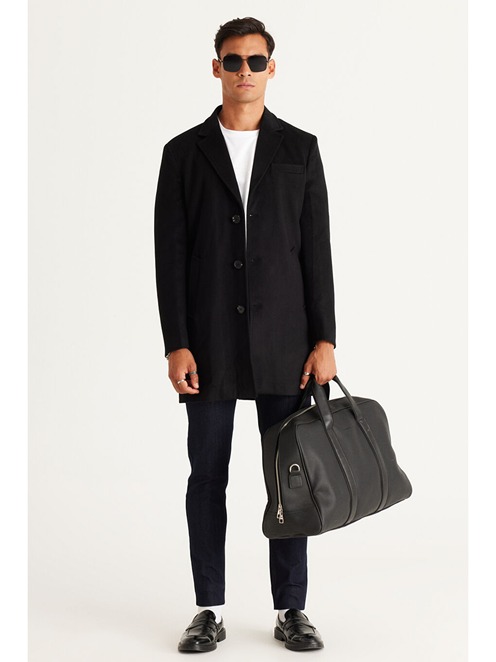 Erkek Siyah Standart Fit Normal Kesim Mono Yaka Yünlü Palto