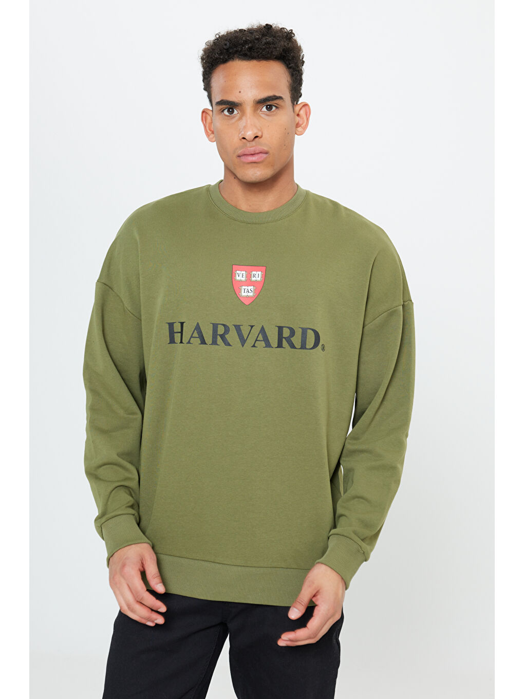 Erkek Haki Oversize Fit Bol Kesim Harvard Lisanslı 3 İplik Pamuklu Bisiklet Yaka Sweatshirt-2