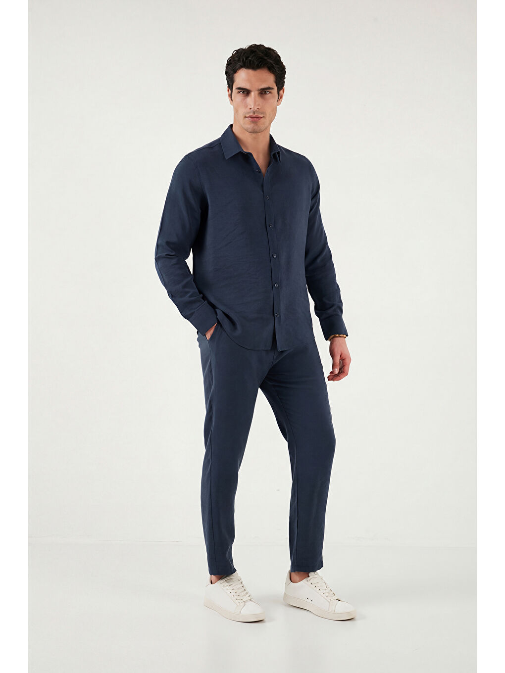 İndigo Regular Fit Klasik Yaka Uzun Kollu Gömlek CF26S121640-2