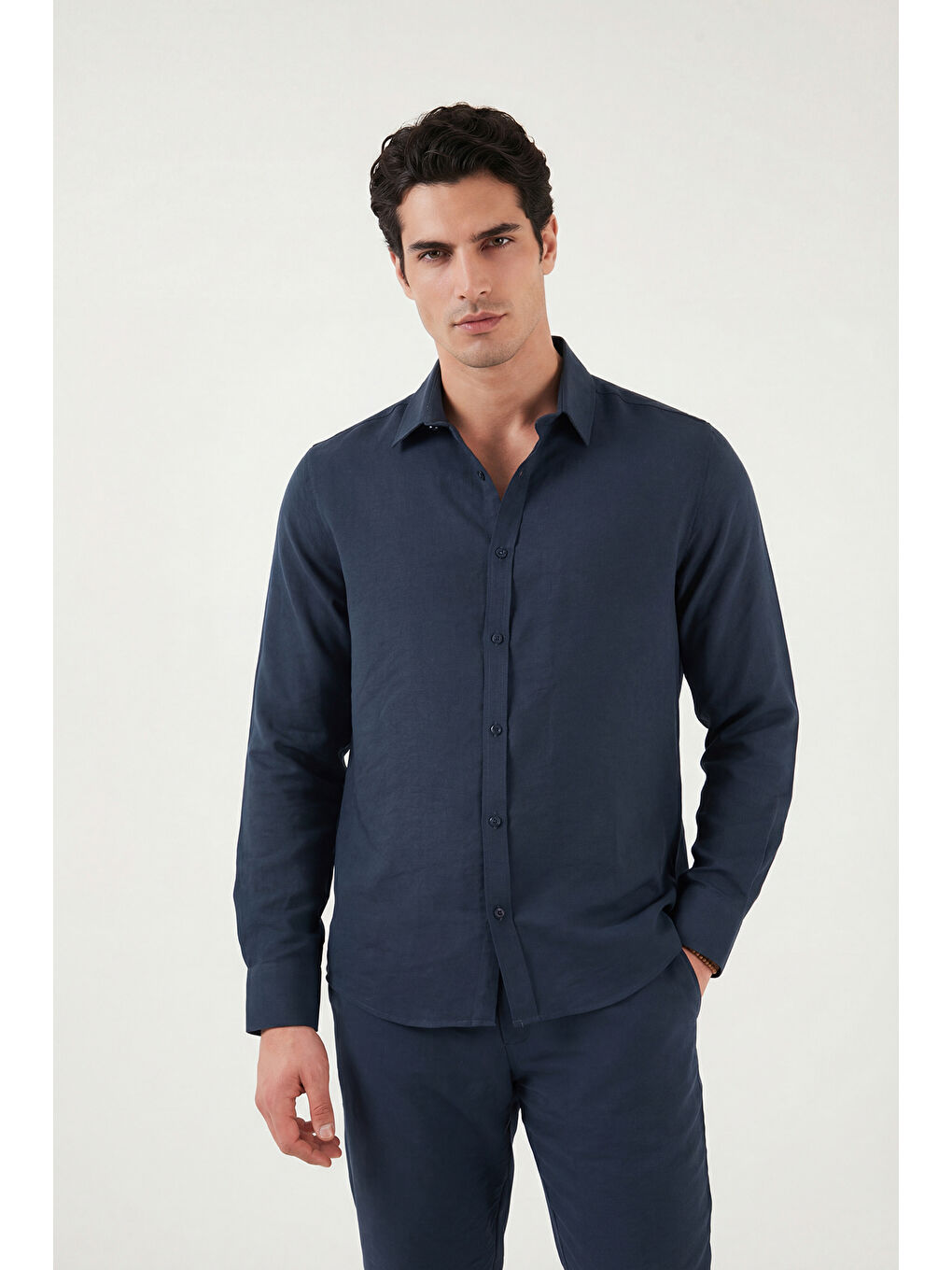 İndigo Regular Fit Klasik Yaka Uzun Kollu Gömlek CF26S121640-3