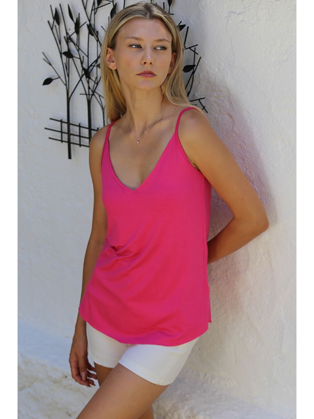 Pembe V Yaka Askılı Yarım Astarlı Yırtmaçlı Örme Basic Casual Bluz