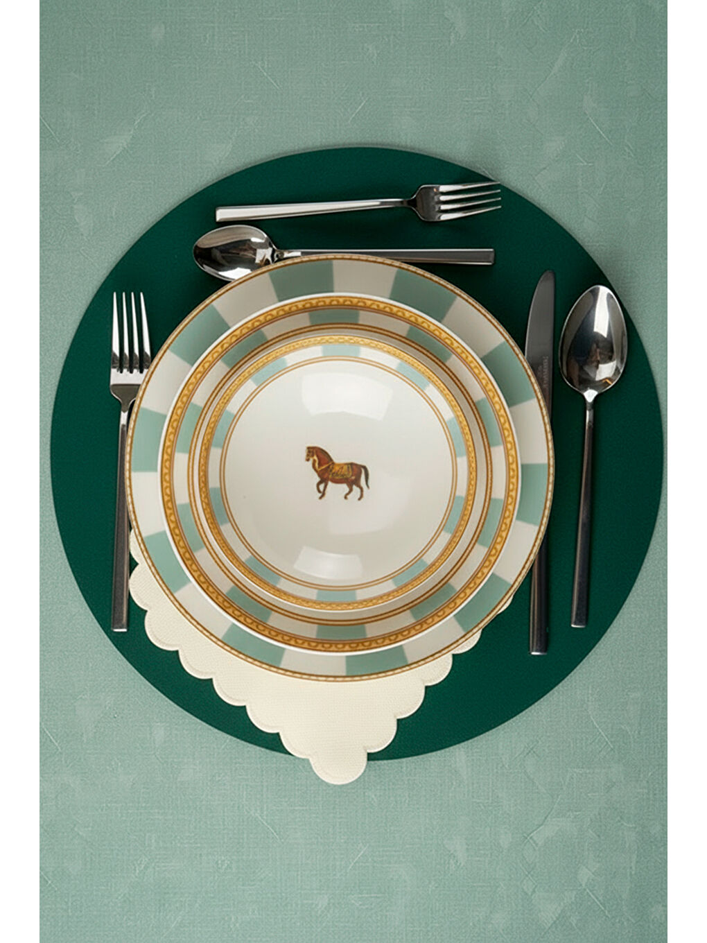 Beyaz Royal 24 Parça Porselen Yemek Takımı Yeşil-2