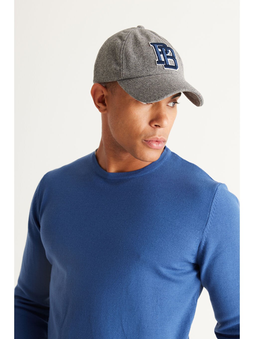 Erkek İndigo Standart Fit Normal Kesim Bisiklet Yaka Triko Kazak-2