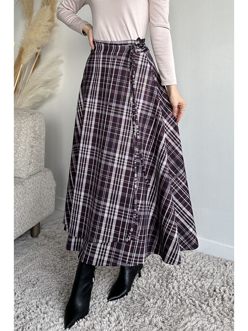 Mürdüm Ekose Desenli Bel Bağlamalı Kiloş Scuba Tesettür Etek-3