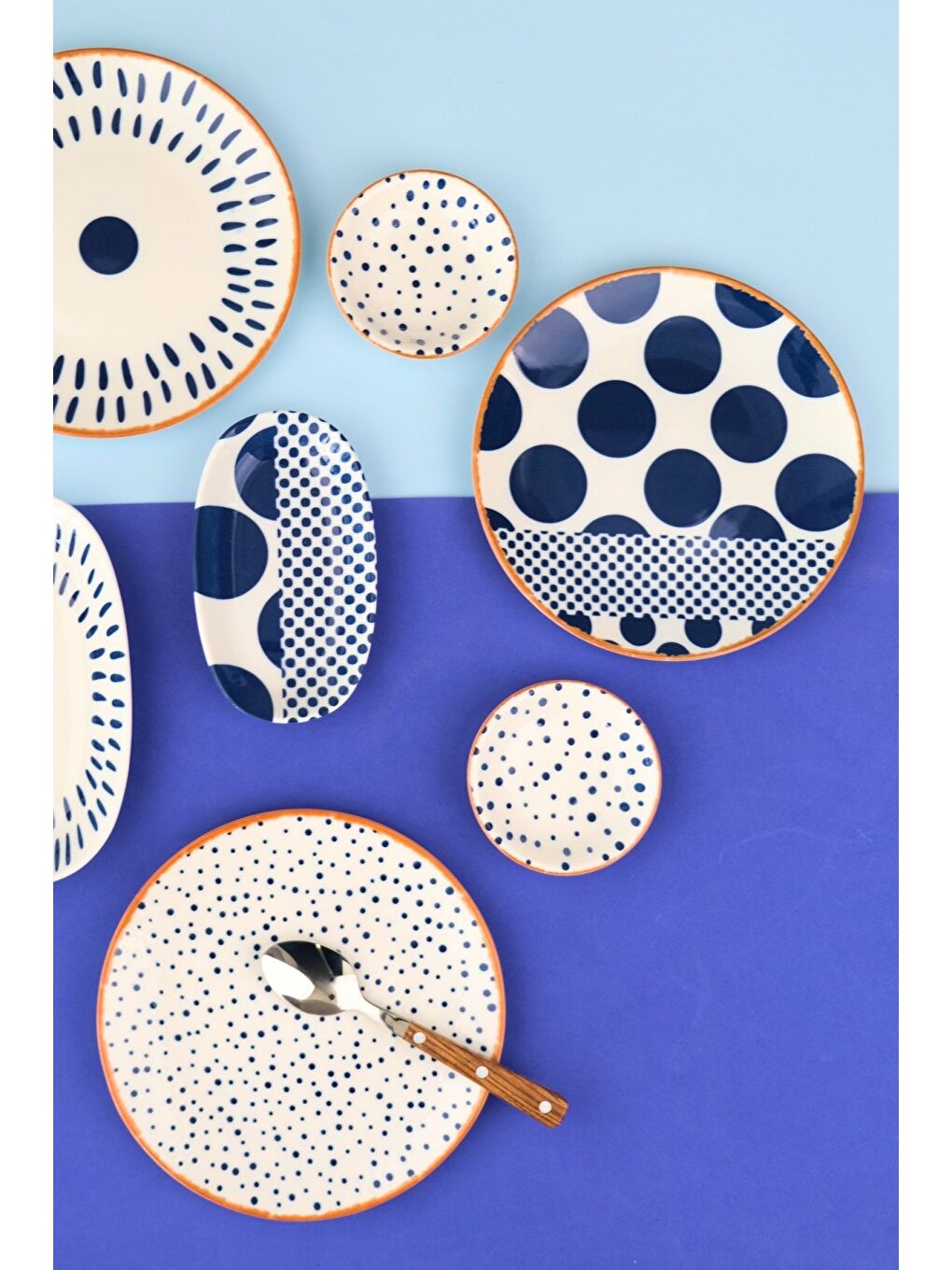 Beyaz Porselen Spotty Kahvaltı ve İkram Takımı 6 Kişilik 14 Parça-1