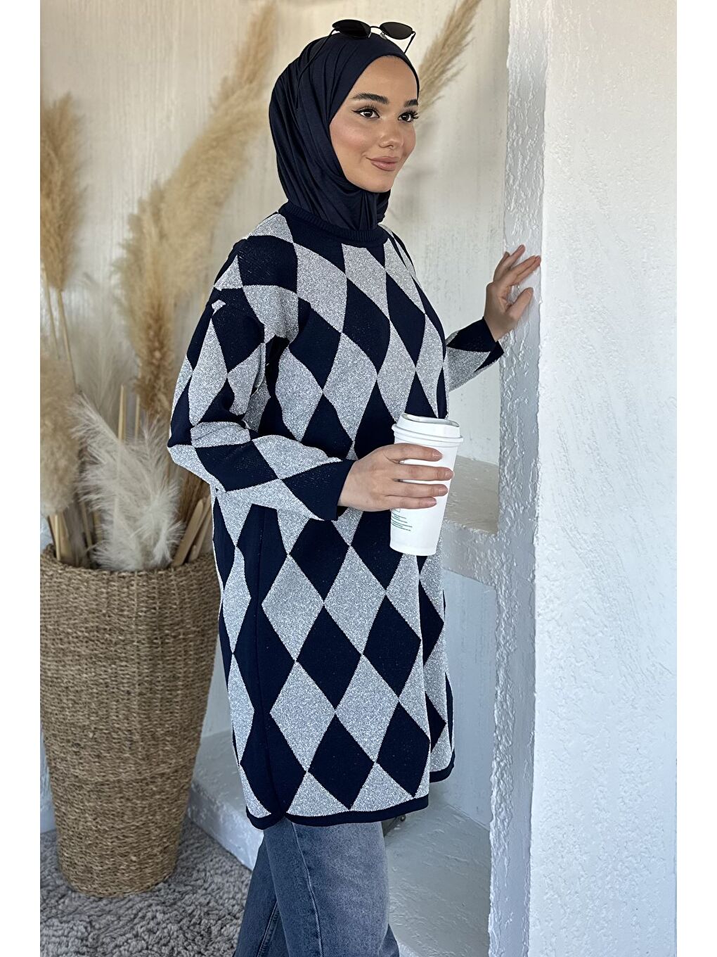 Lacivert Desenli Simli Tesettür Triko Tunik-3