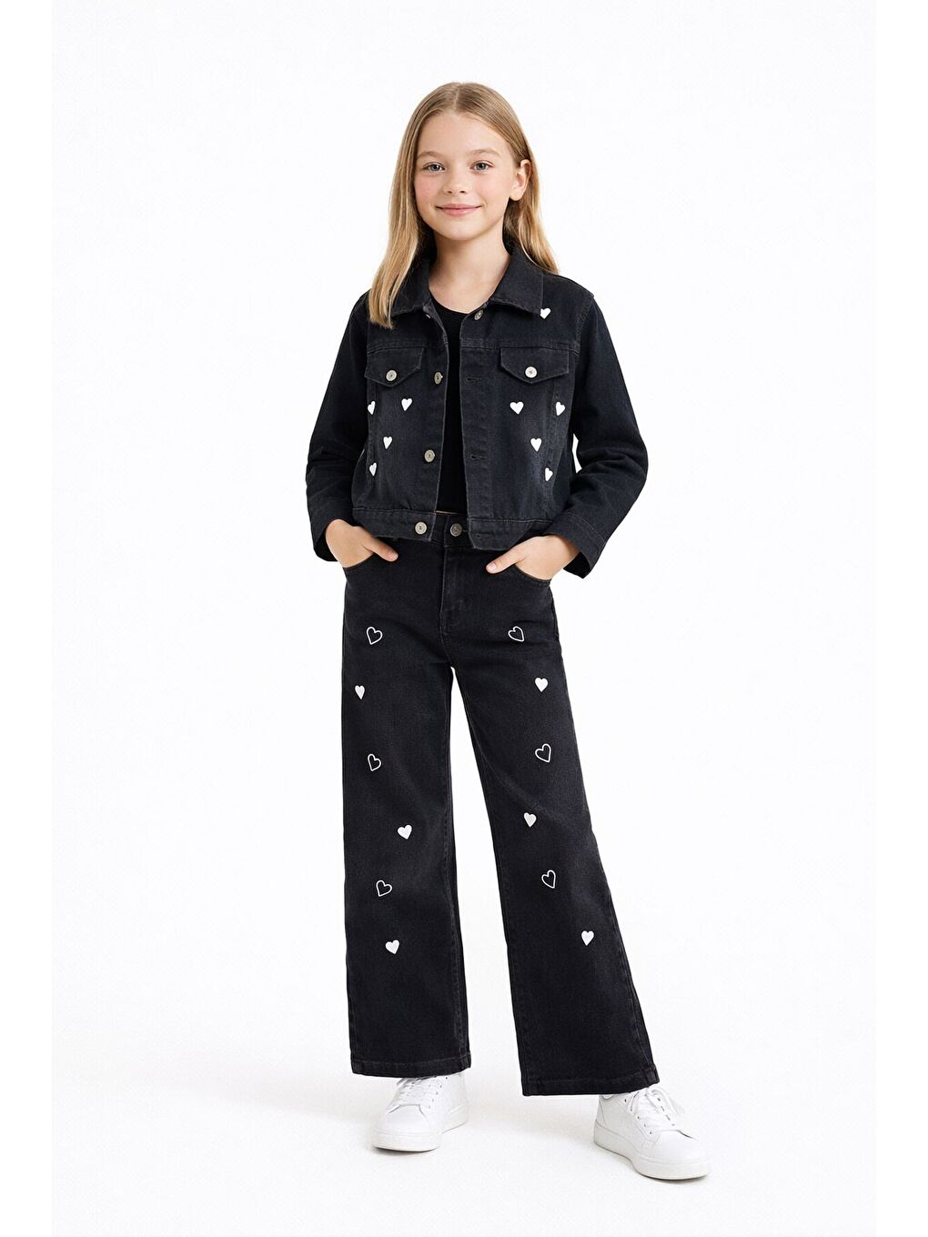 Siyah Kalp Desenli Düğmeli Ceketli Pantolonlu Kız Çocuk Jean Takım 23476