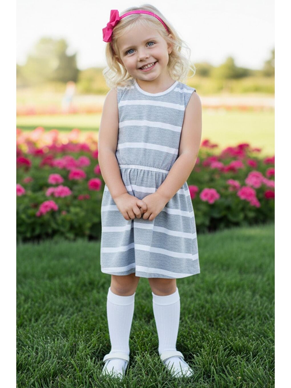 Gri Beyaz Çizgili Elbise Fuşya Bandana Takım