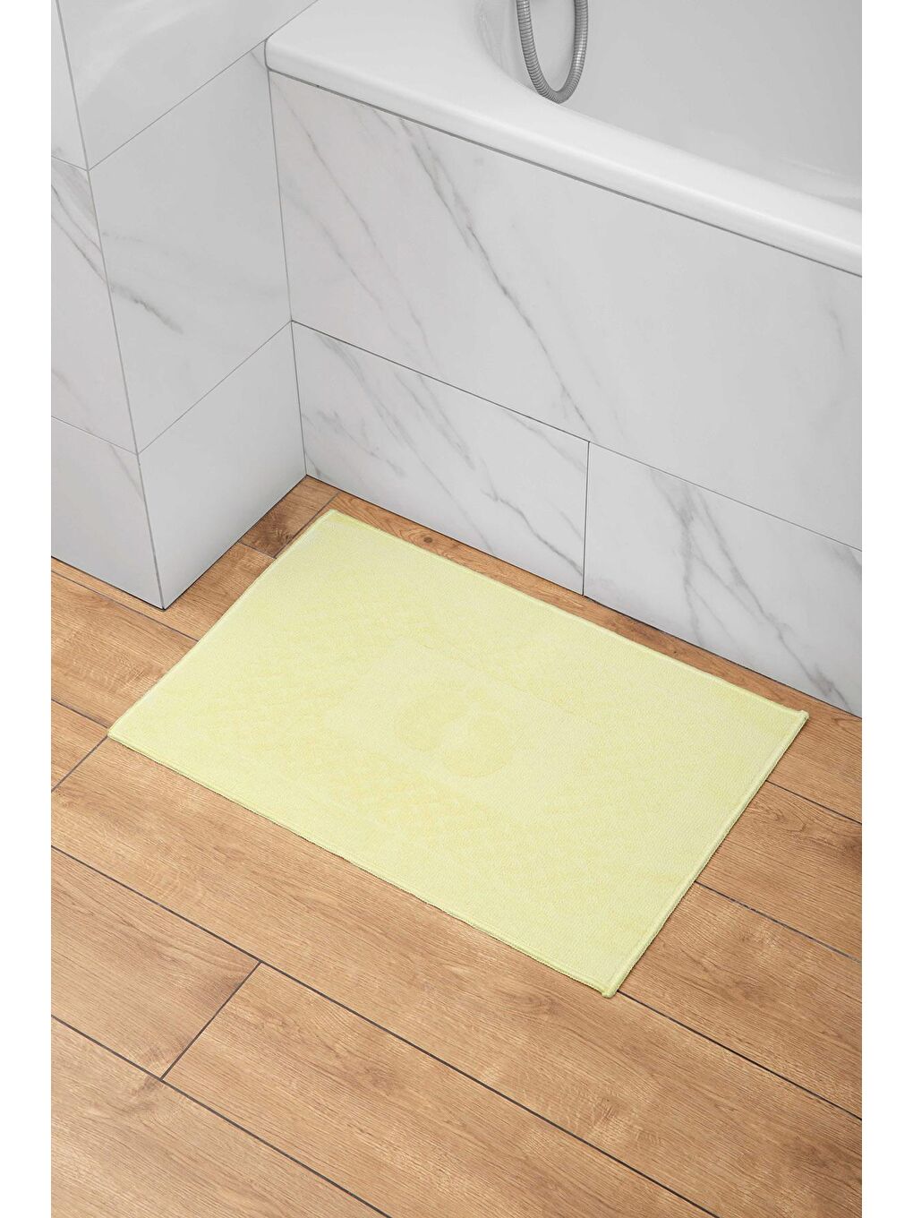 Sarı Desenli Ayak Havlusu-3