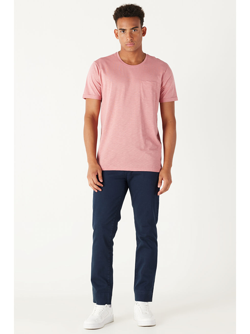 Pembe Erkek Gül Kurusu Dar Kesim %100 Pamuk Bisiklet Yaka Cepli Tişört-1