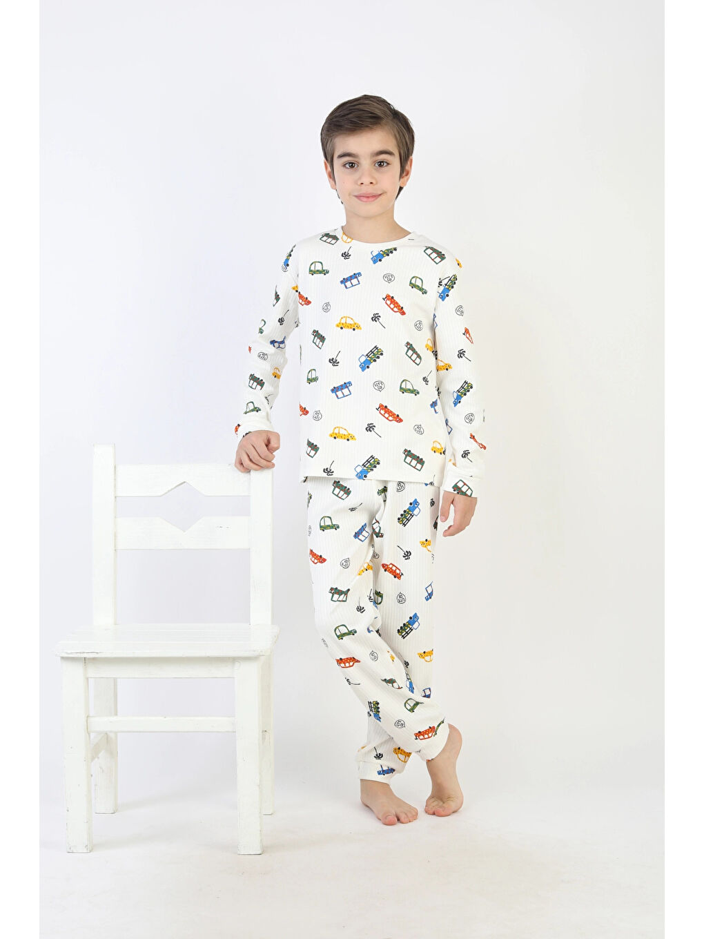 Ekru Araba Desenli Erkek Çocuk Pijama Takımı 51340