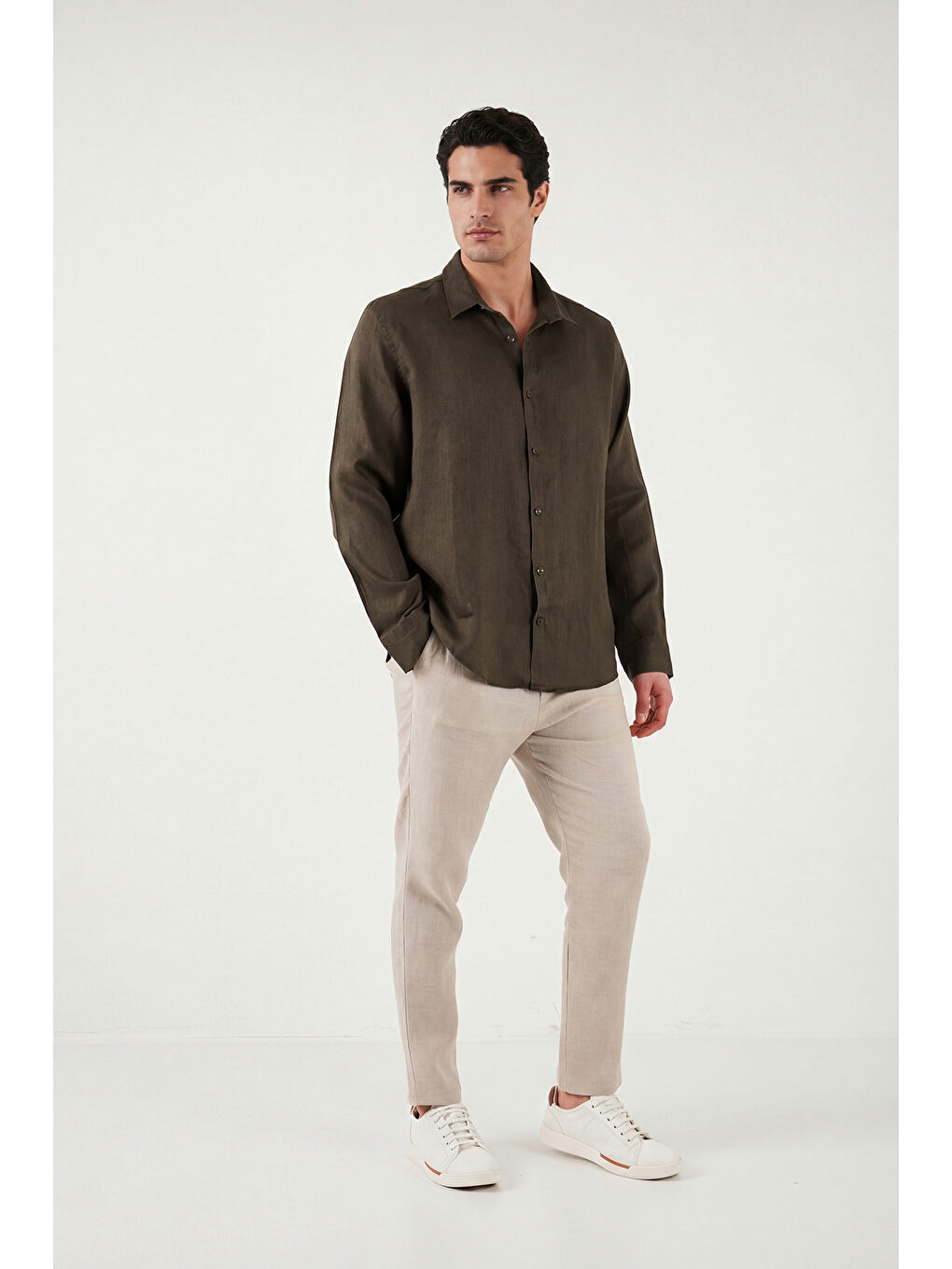 Kahverengi Pamuklu Regular Fit Klasik Yaka Uzun Kollu % 100 Keten Gömlek CF26S1210000-3