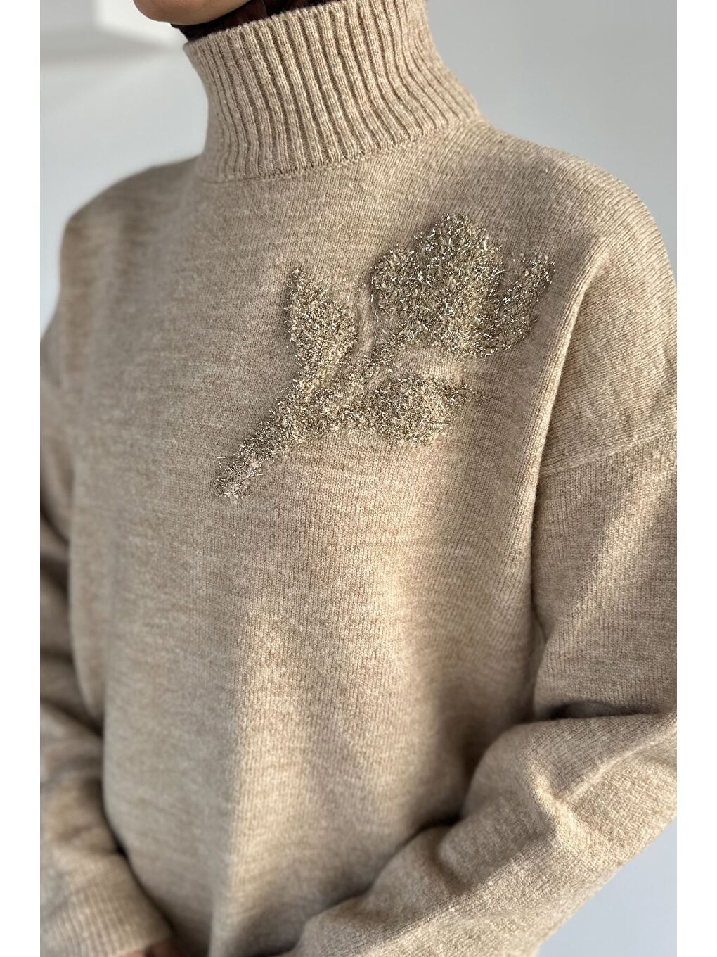 Bej Gülseli Boğazlı Tesettür Triko Tunik-10