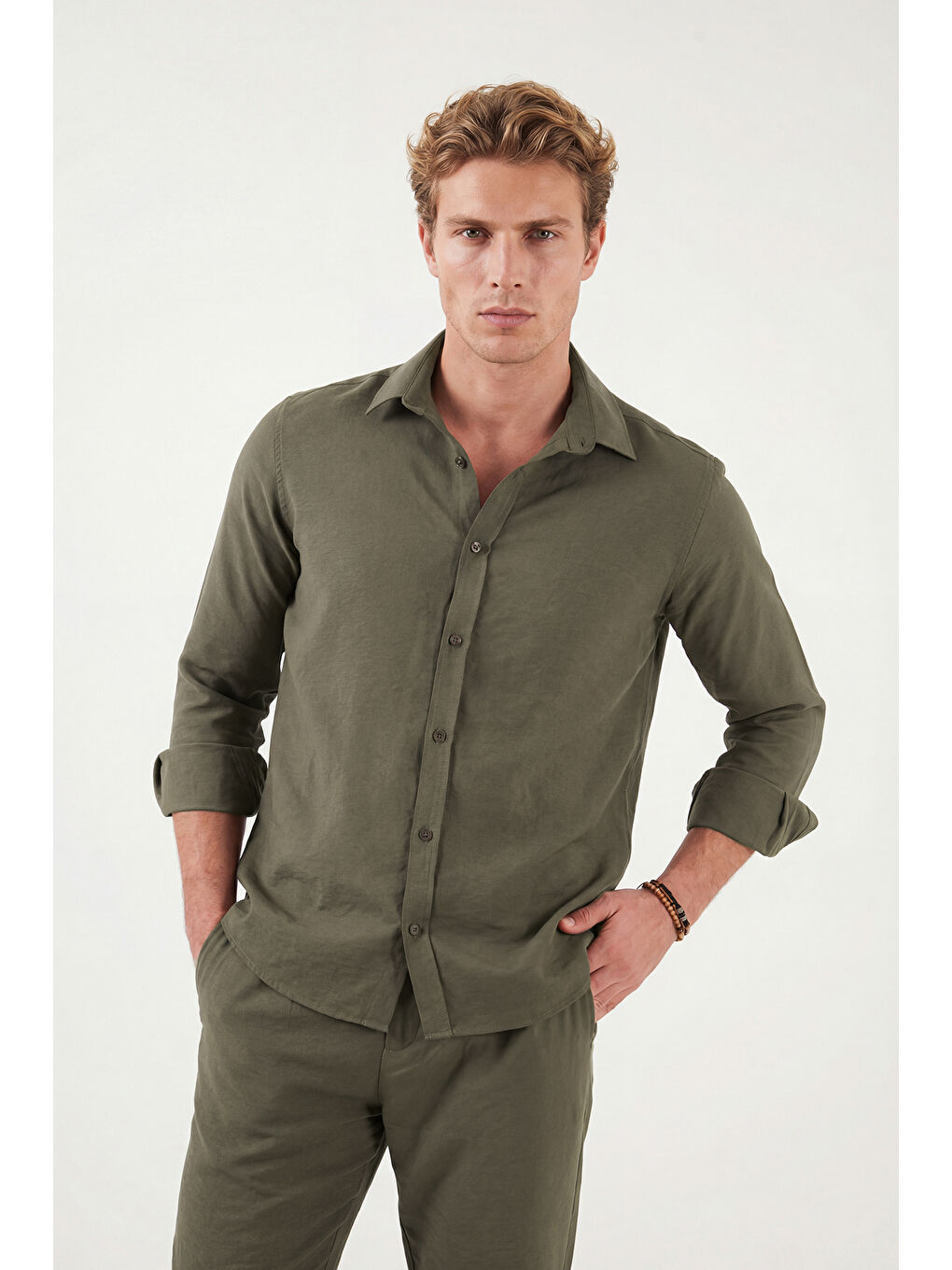 Kahverengi Regular Fit Klasik Yaka Uzun Kollu Gömlek CF26S121640-4