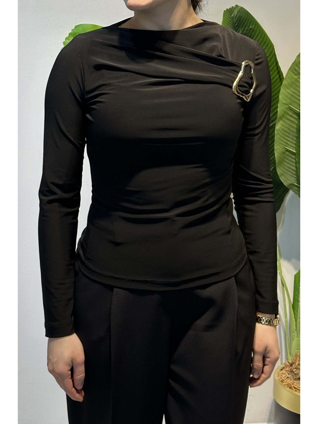 Aksesuar Detaylı Bluz 20757 Siyah-3