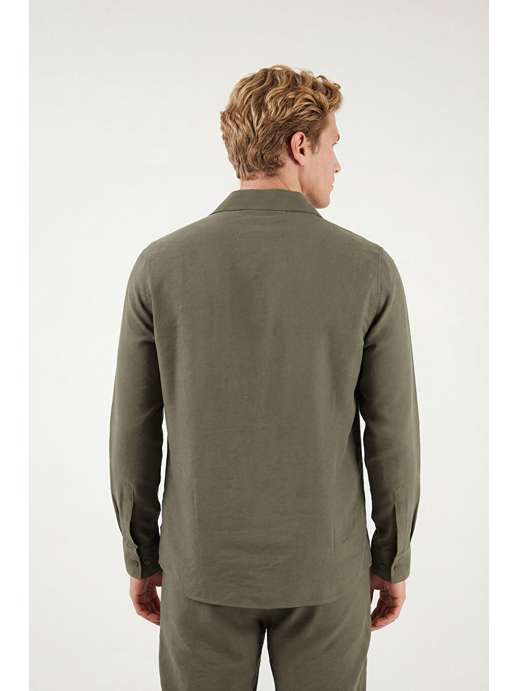 Kahverengi Regular Fit Klasik Yaka Uzun Kollu Gömlek CF26S121640-6