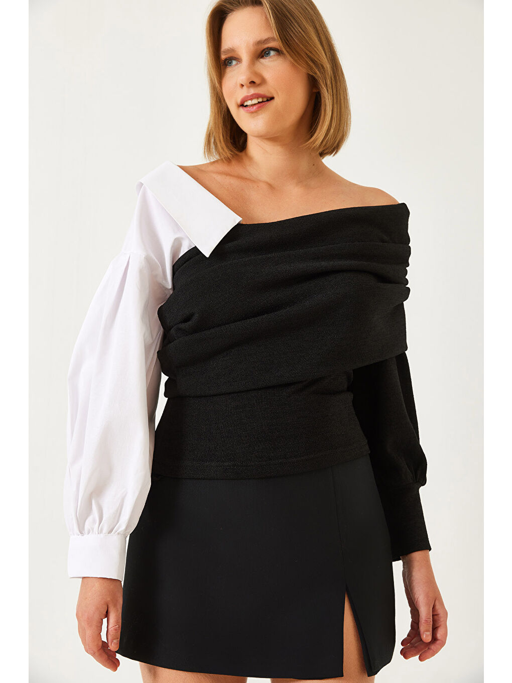 Siyah Kadın Gömlek Kollu Tasarım Triko Kazak