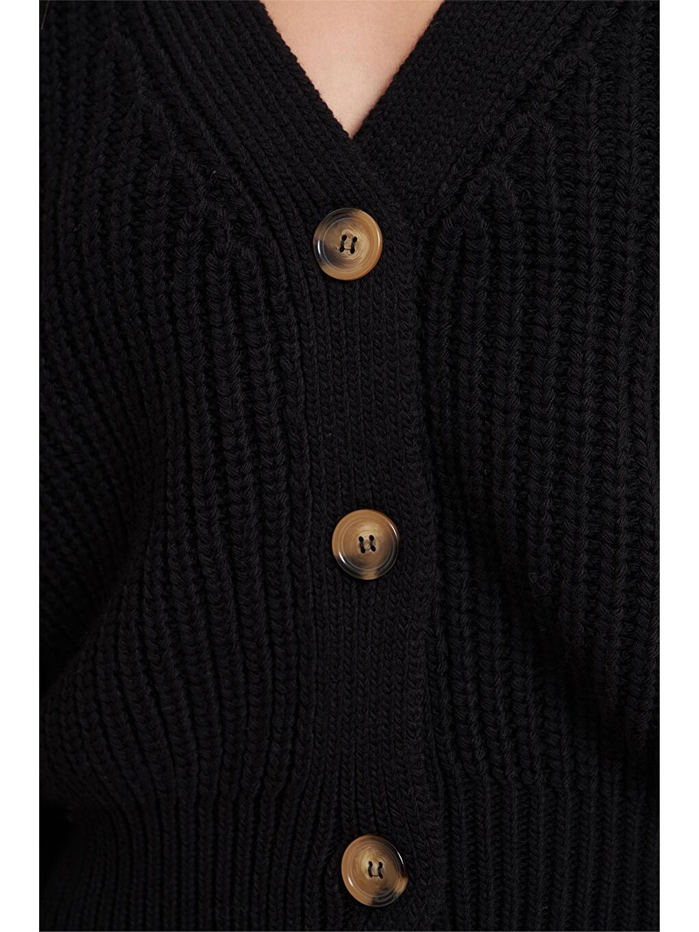 Siyah Selanik Örgü V Yaka Kalın Basic Hırka-2