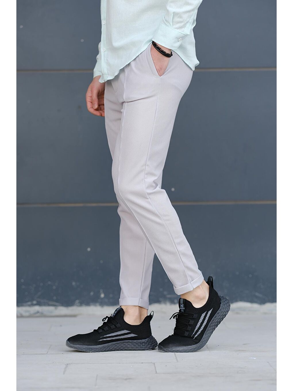 Gri Devaux Önü Dikiş Detaylı Slim Fit Duble Paça Erkek Eşofman Altı-1