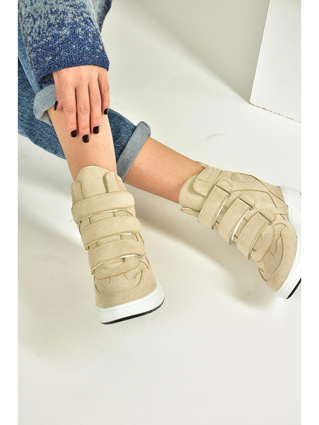 Bej Kadın Bot V367856002-4