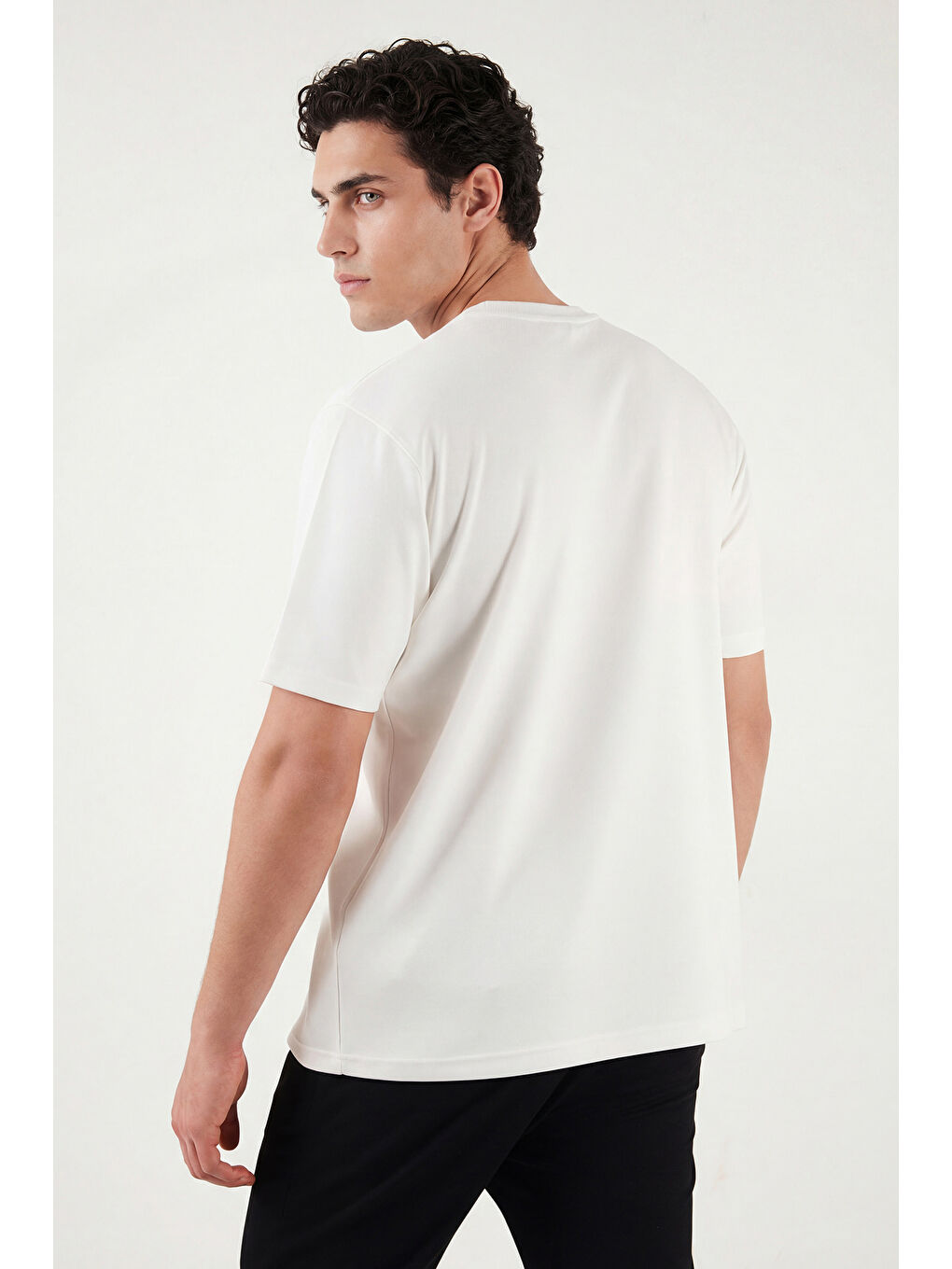 Ekru Regular Fit Bisiklet Yaka T Shirt 5904028-6