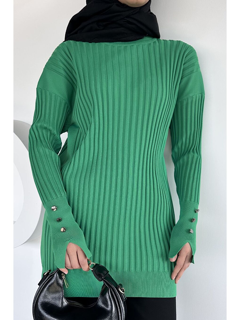 Yeşil Gülseli Bisiklet Yaka Tesettür Triko Tunik-3