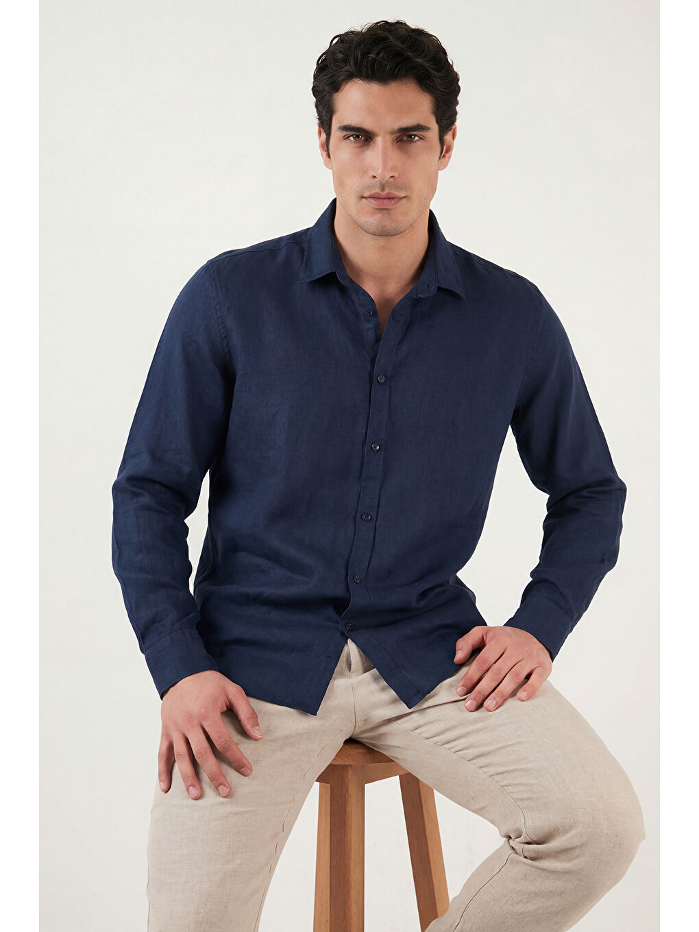 Lacivert Pamuklu Regular Fit Klasik Yaka Uzun Kollu % 100 Keten Gömlek CF26S1210000-5