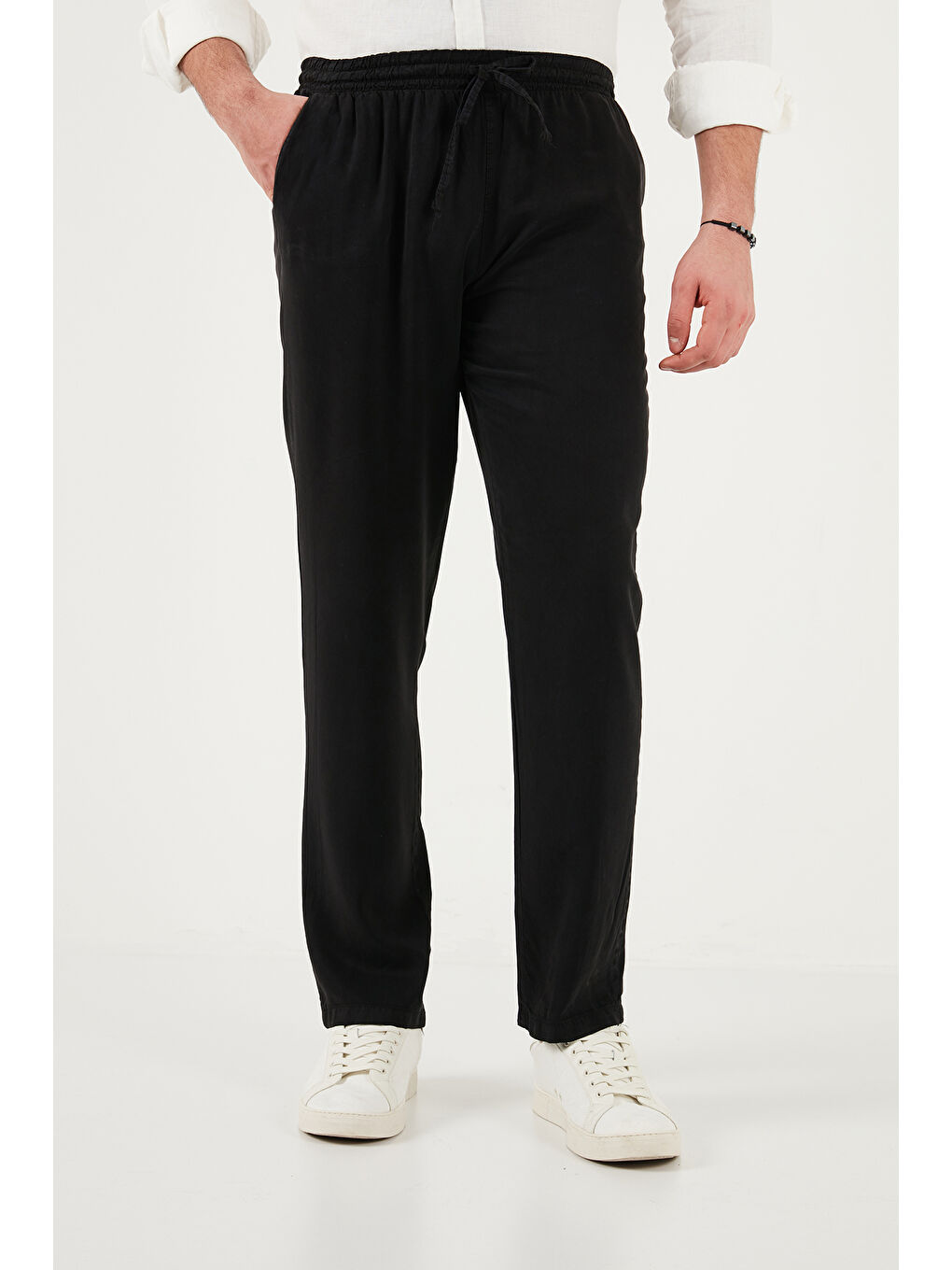 Siyah Regular Fit Normal Bel Düz Paça Pantolon 6689255-3