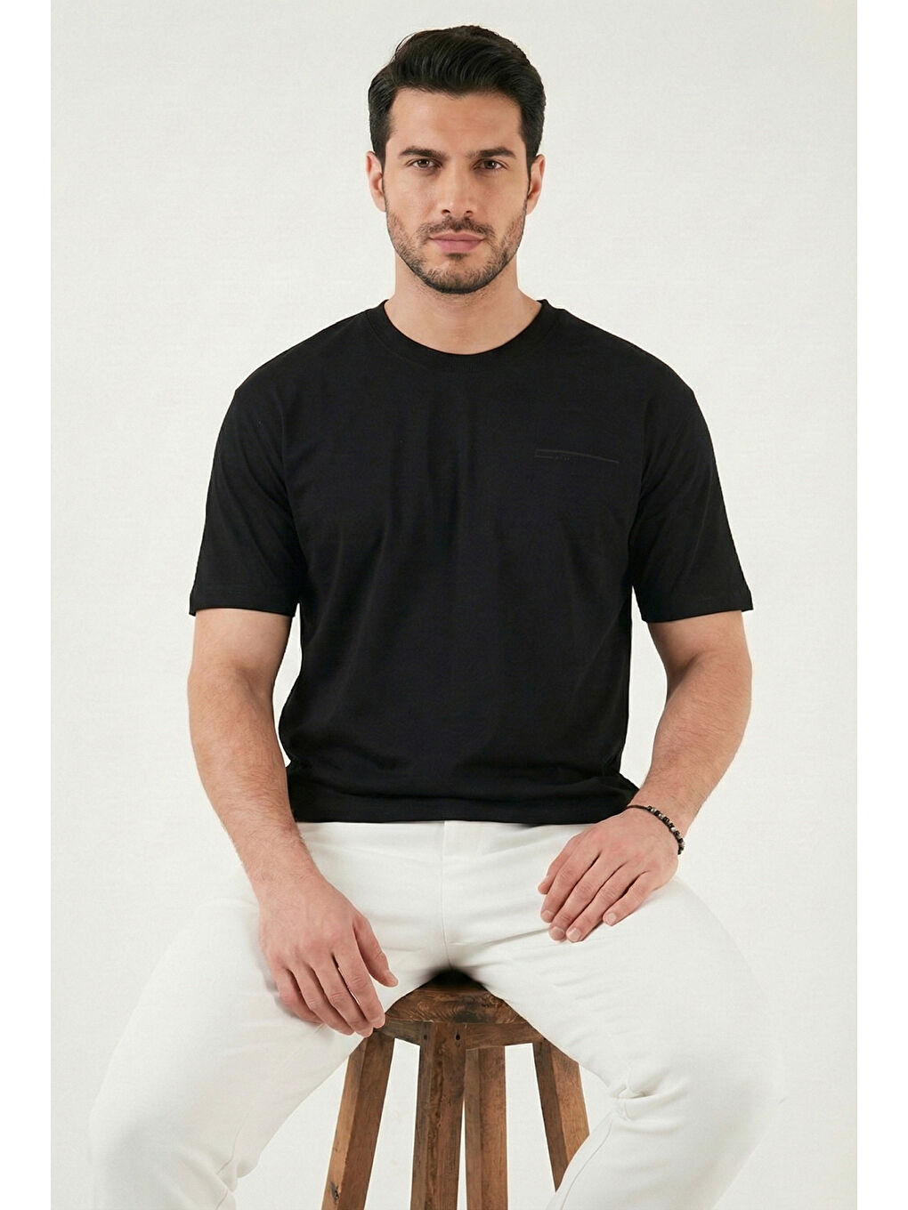 Siyah Pamuklu Regular Fit Bisiklet Yaka T Shirt 5904095-2