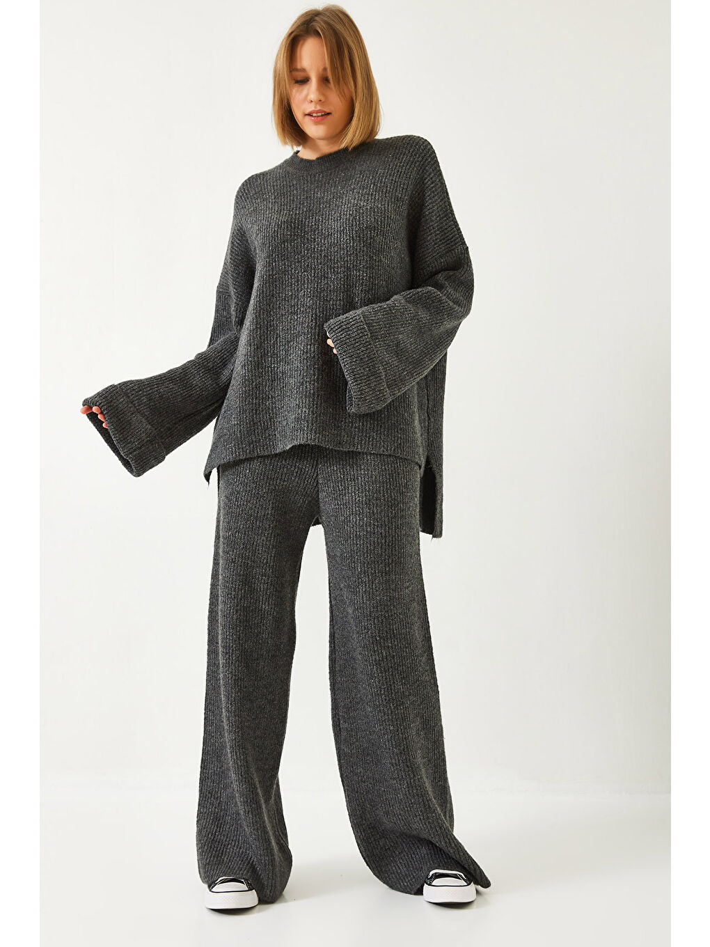 Antrasit Kadın Şardonlu Kol Detaylı Triko Alt Üst Takım