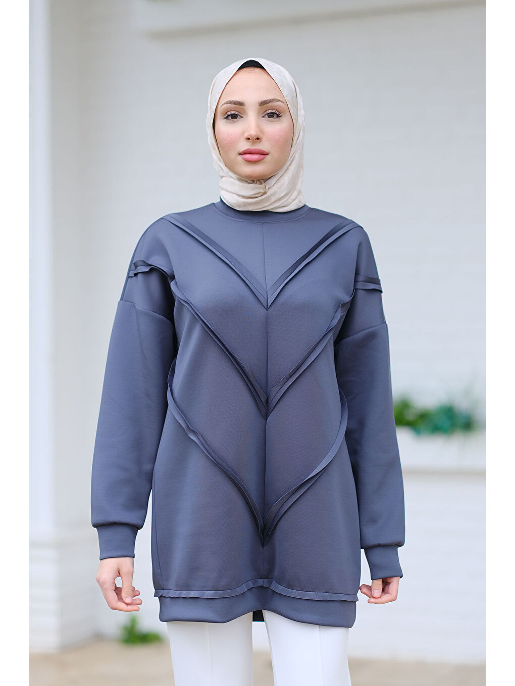 Önü V Detaylı Tunik Petrol Mavi