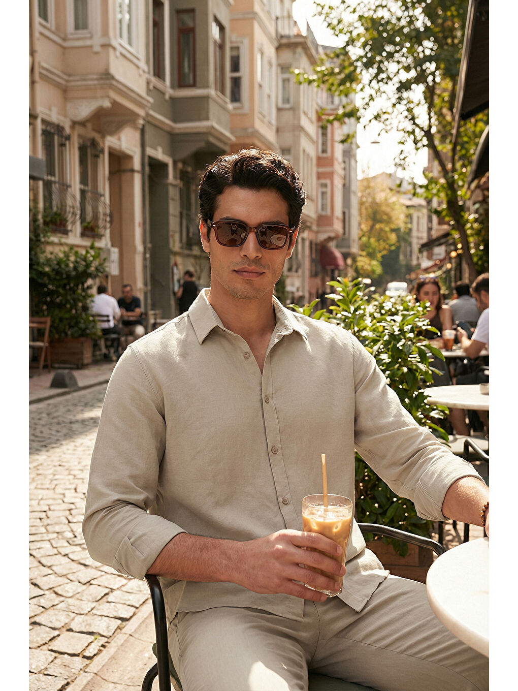 Bej Regular Fit Klasik Yaka Uzun Kollu Gömlek CF26S121640-1