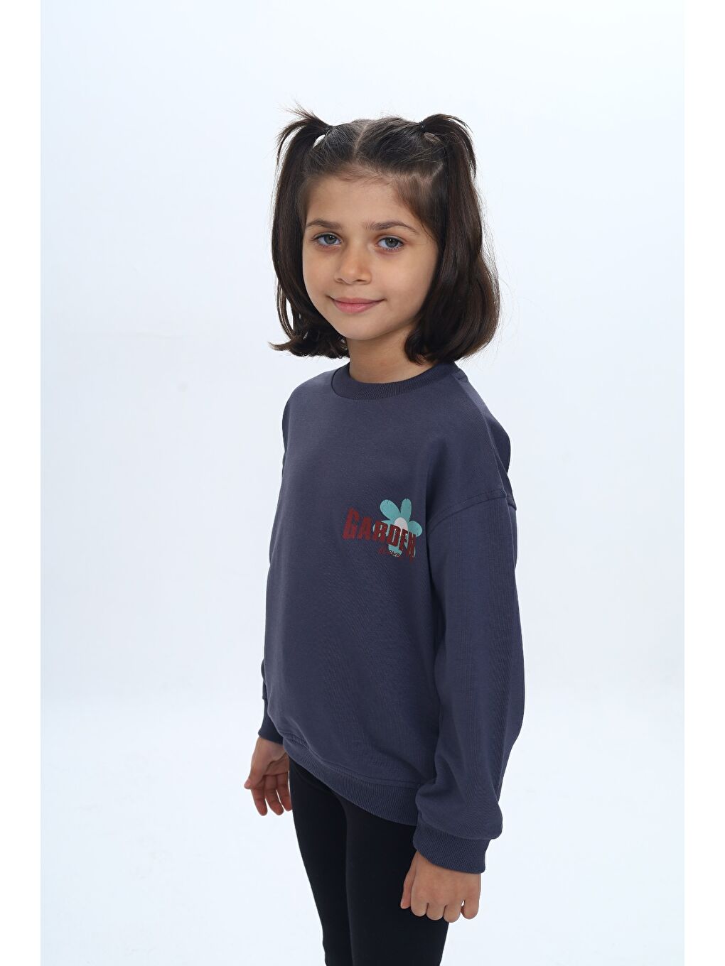 Antrasit Kız Çocuk Arka Kol Baskılı Çiçekli Sweatshirt-1