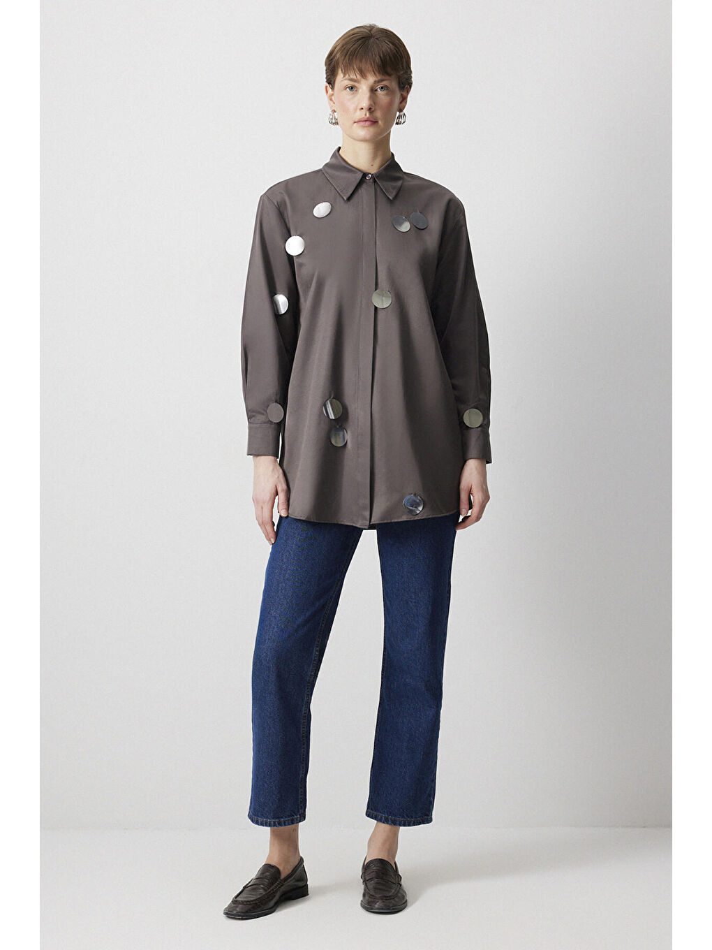 Antrasit Pul Detaylı Relax Fıt Gömlek