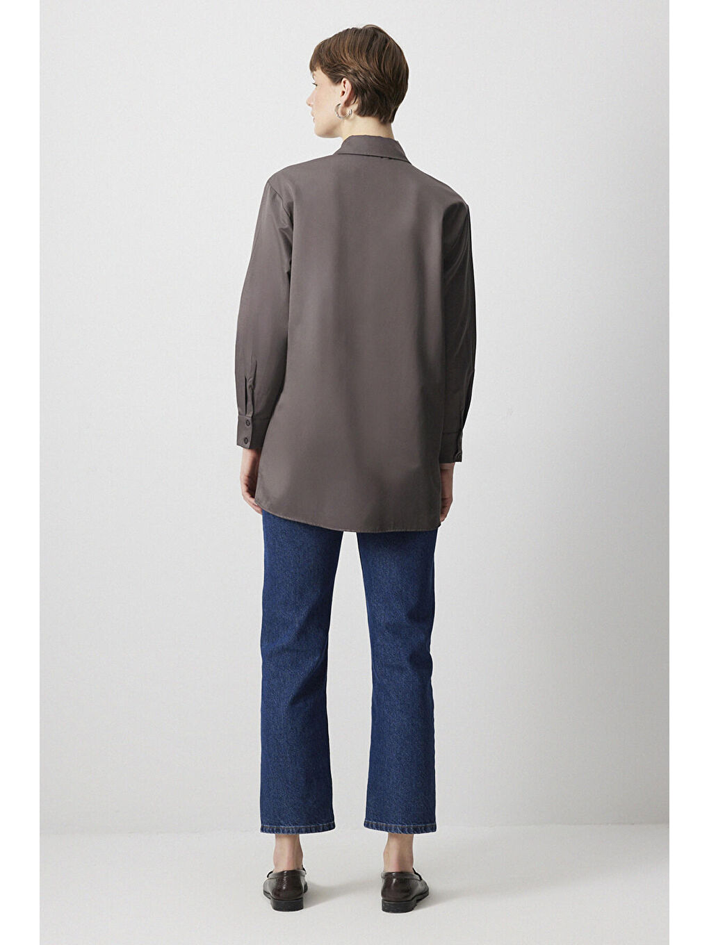Antrasit Pul Detaylı Relax Fıt Gömlek-1
