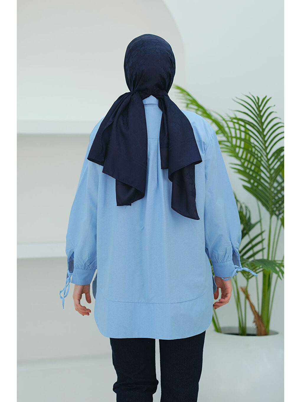 Locco Moda Ön Kurdele Detay Oval Kesim Gömlek  Bebe Mavi - 4