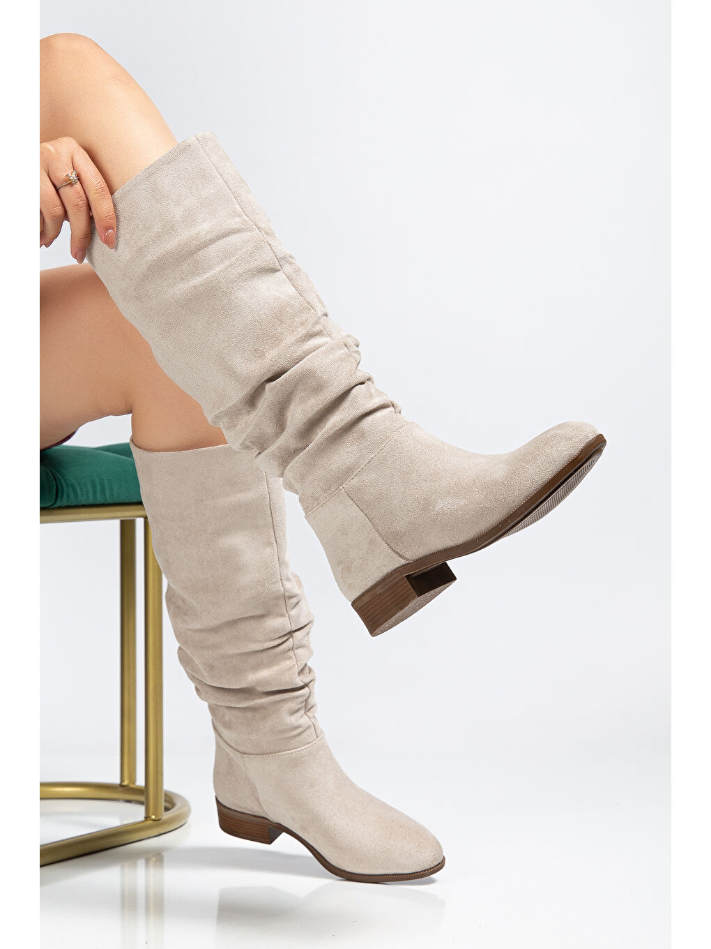 Bej Lusso Kadın Soğuk Geçirmez Kışlık Çizme