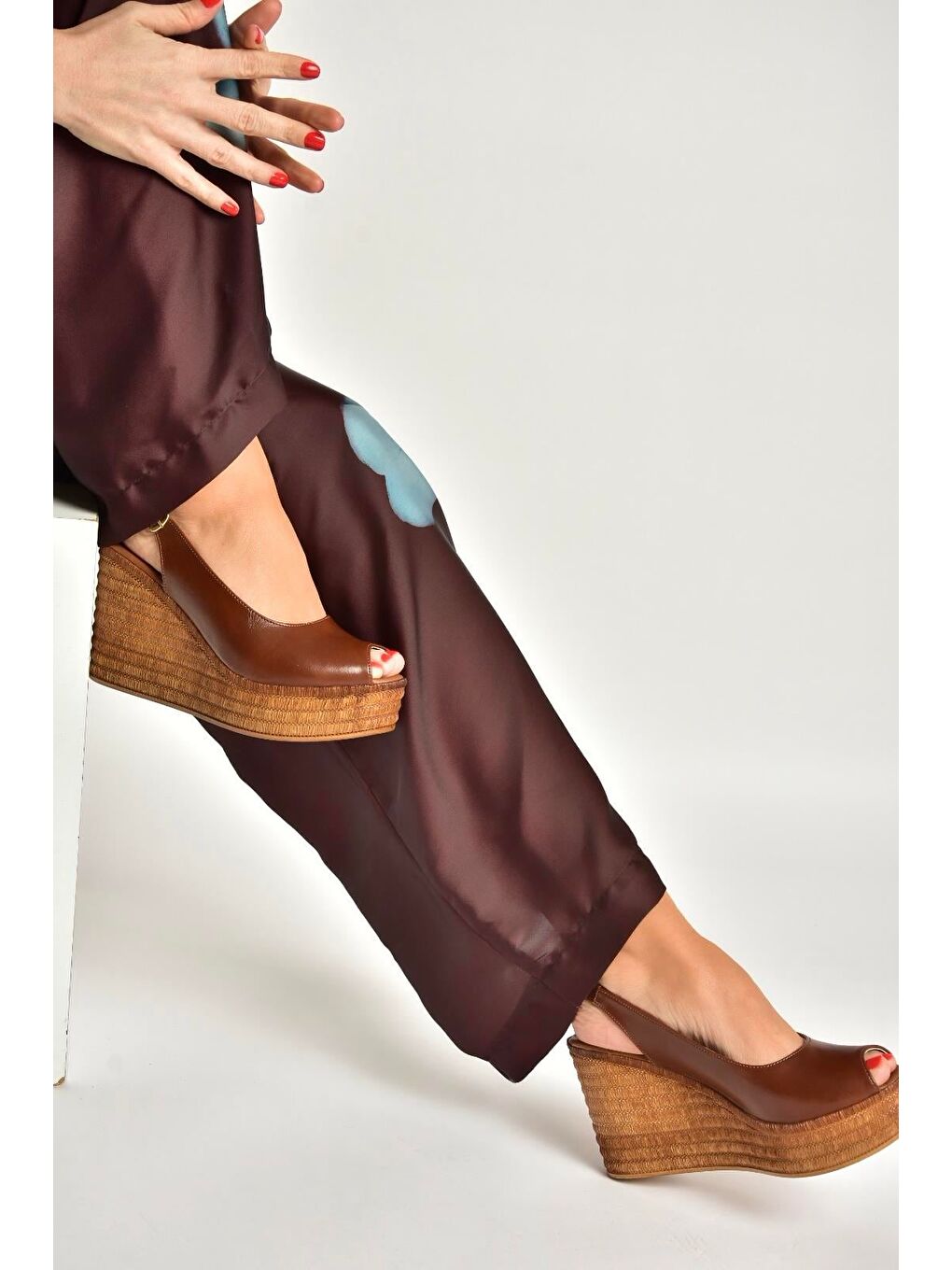 Kahverengi Taba Kadın Dolgu Topuklu Ayakkabı Y996553560-3